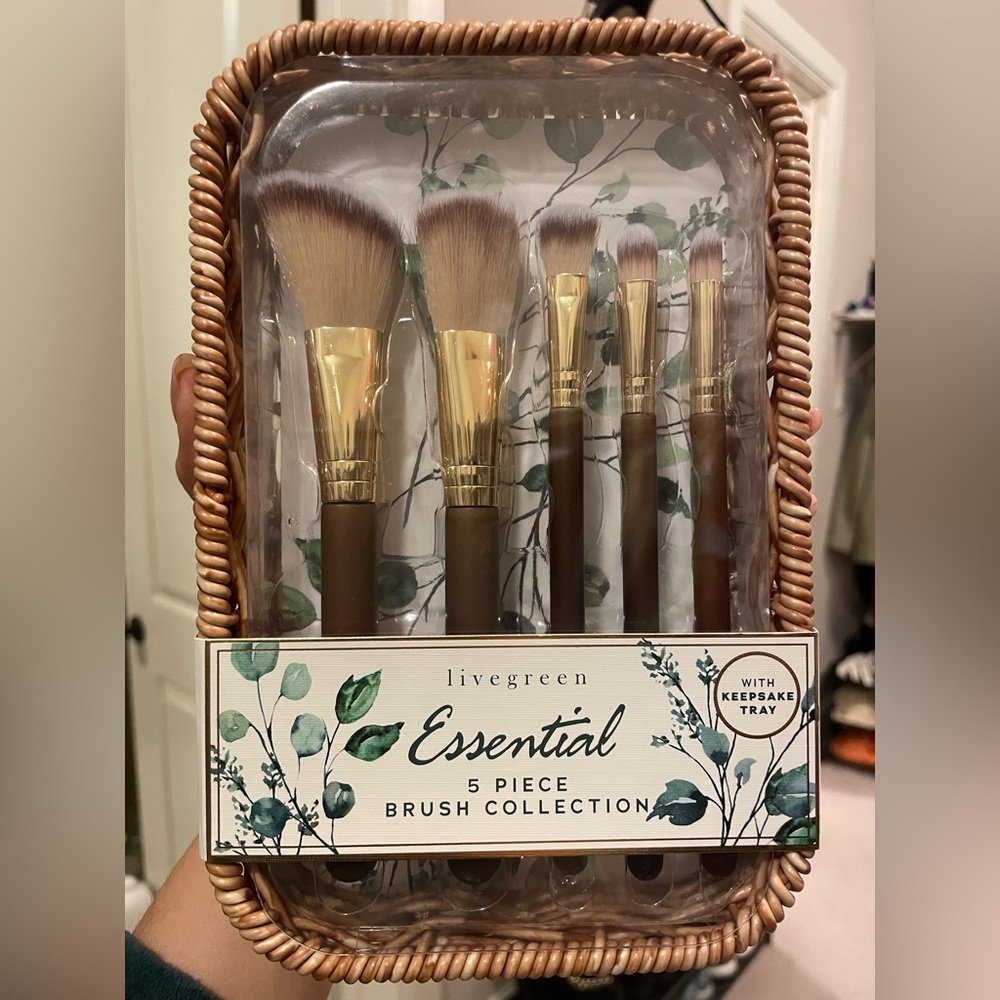Essential 5 Piece Brush Collection - Gold and Brown